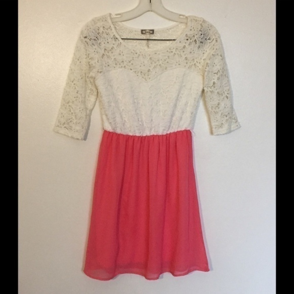 Kirra size S girl dress